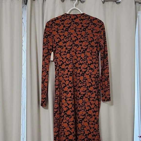 Amazon essentials - Picture 8 of 9